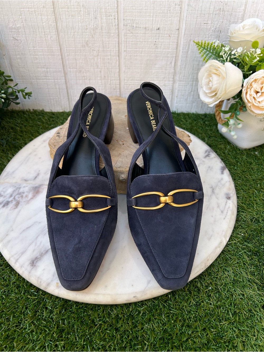 Veronica Beard Casie Slingback Pump
Color: Eclipse size 8 new/box - Picture 8 of 16